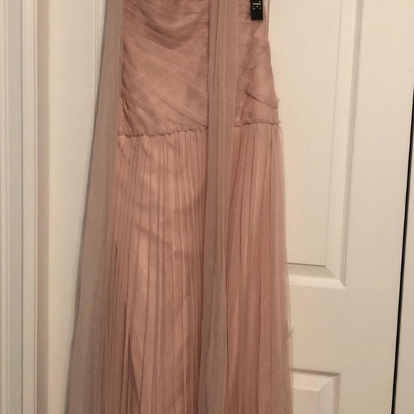 Brand New Vera Wang White Bridesmaid Dresses - Set of Three - Picture 8 of 8